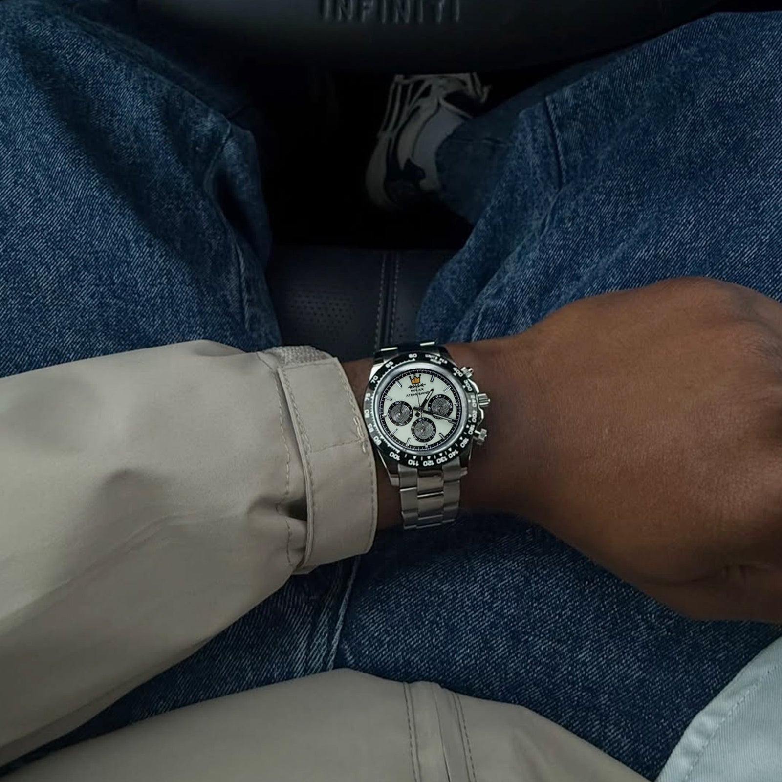 VELOCIREX CLASSIC WATCH in use