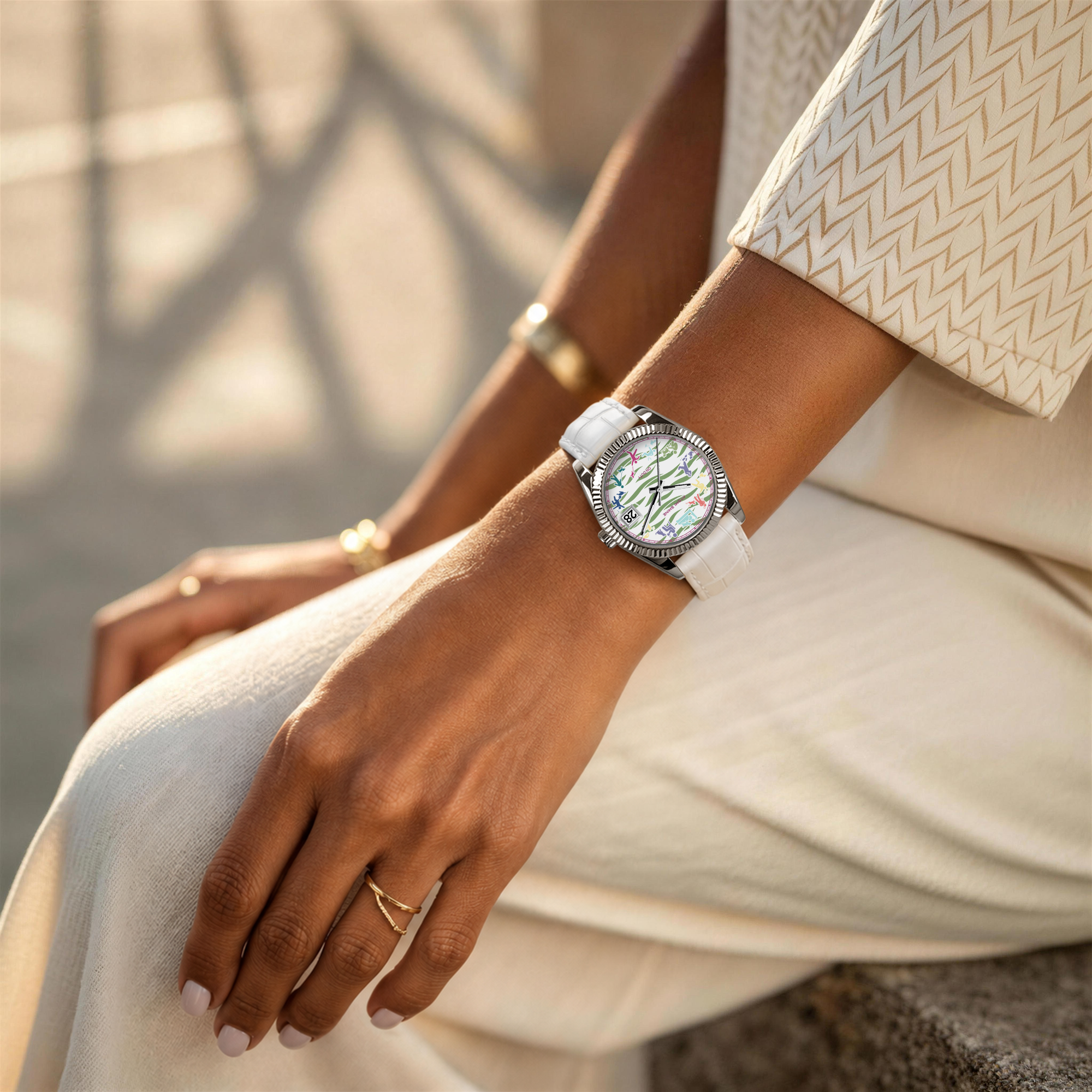 EONDATE CLASSIC LEATHER WATCH