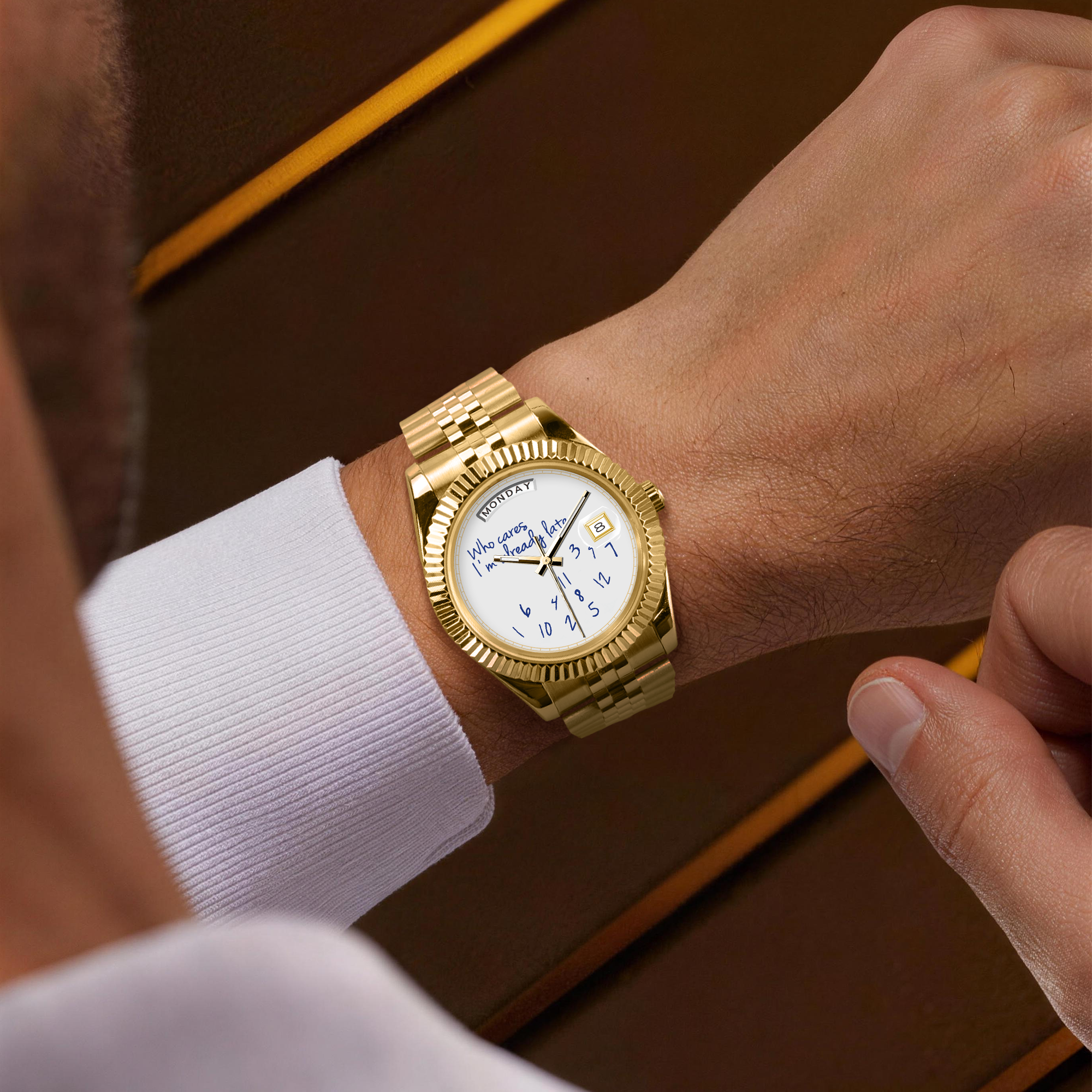 EONDATE MAXI CLASSIC WATCH