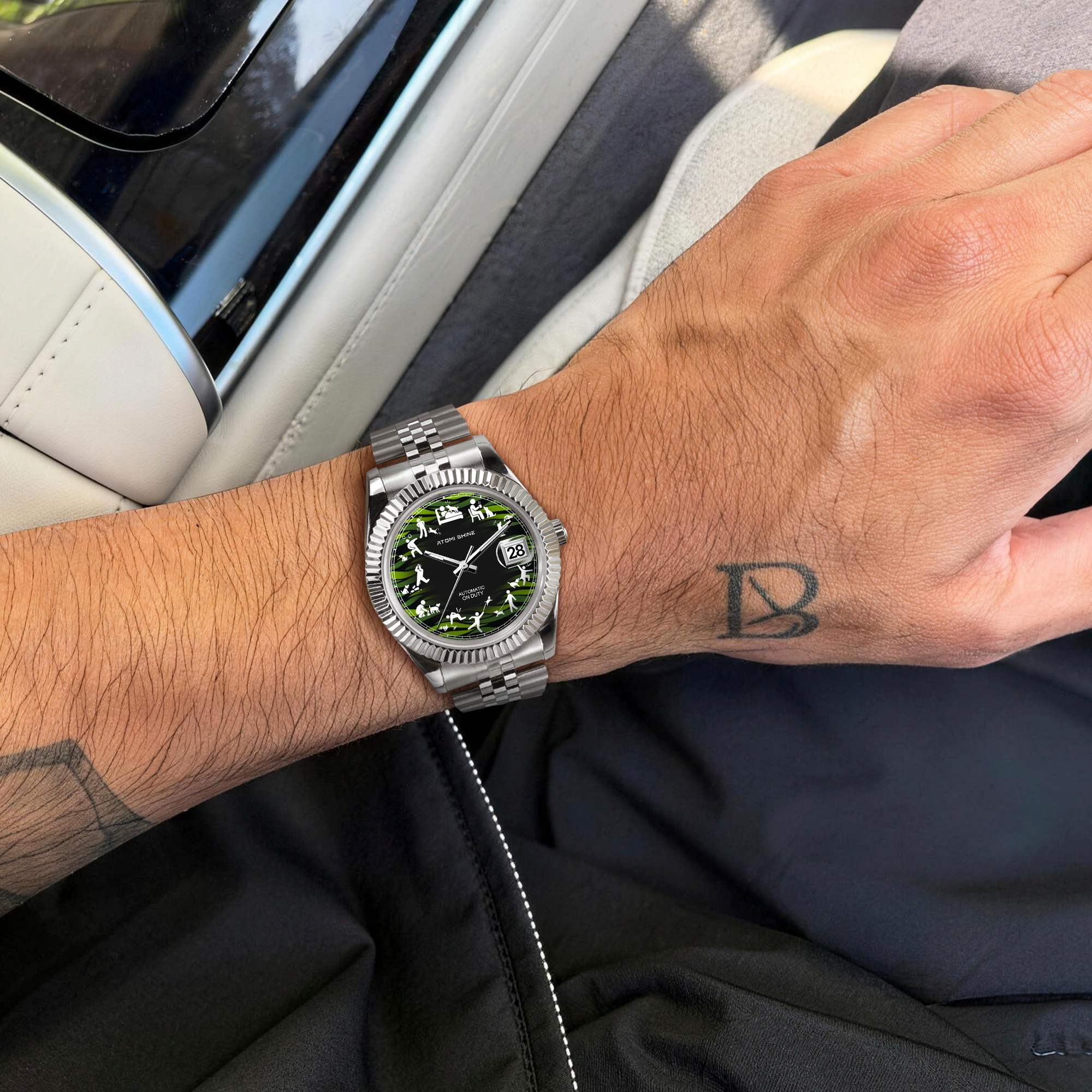 EONDATE MAXI CLASSIC WATCH