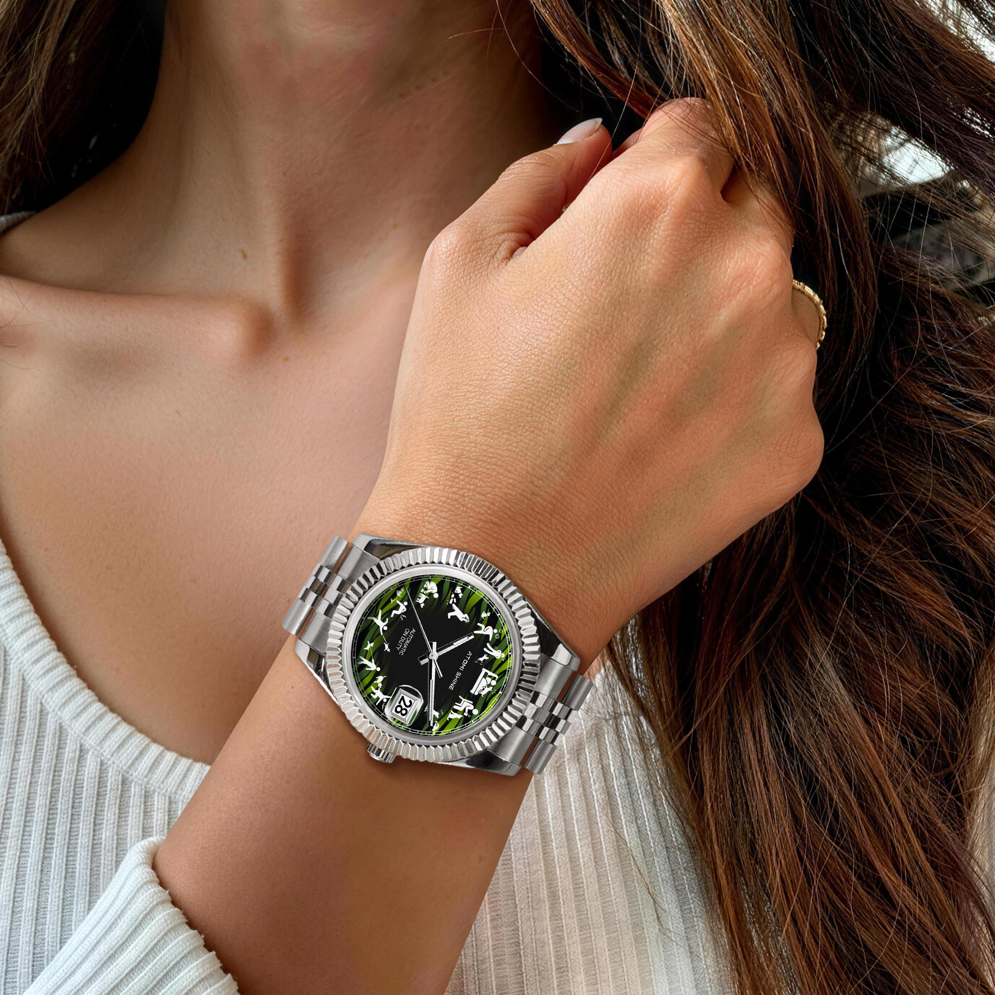 EONDATE MAXI CLASSIC WATCH